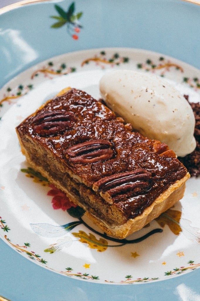 Our special MINA pecan cake